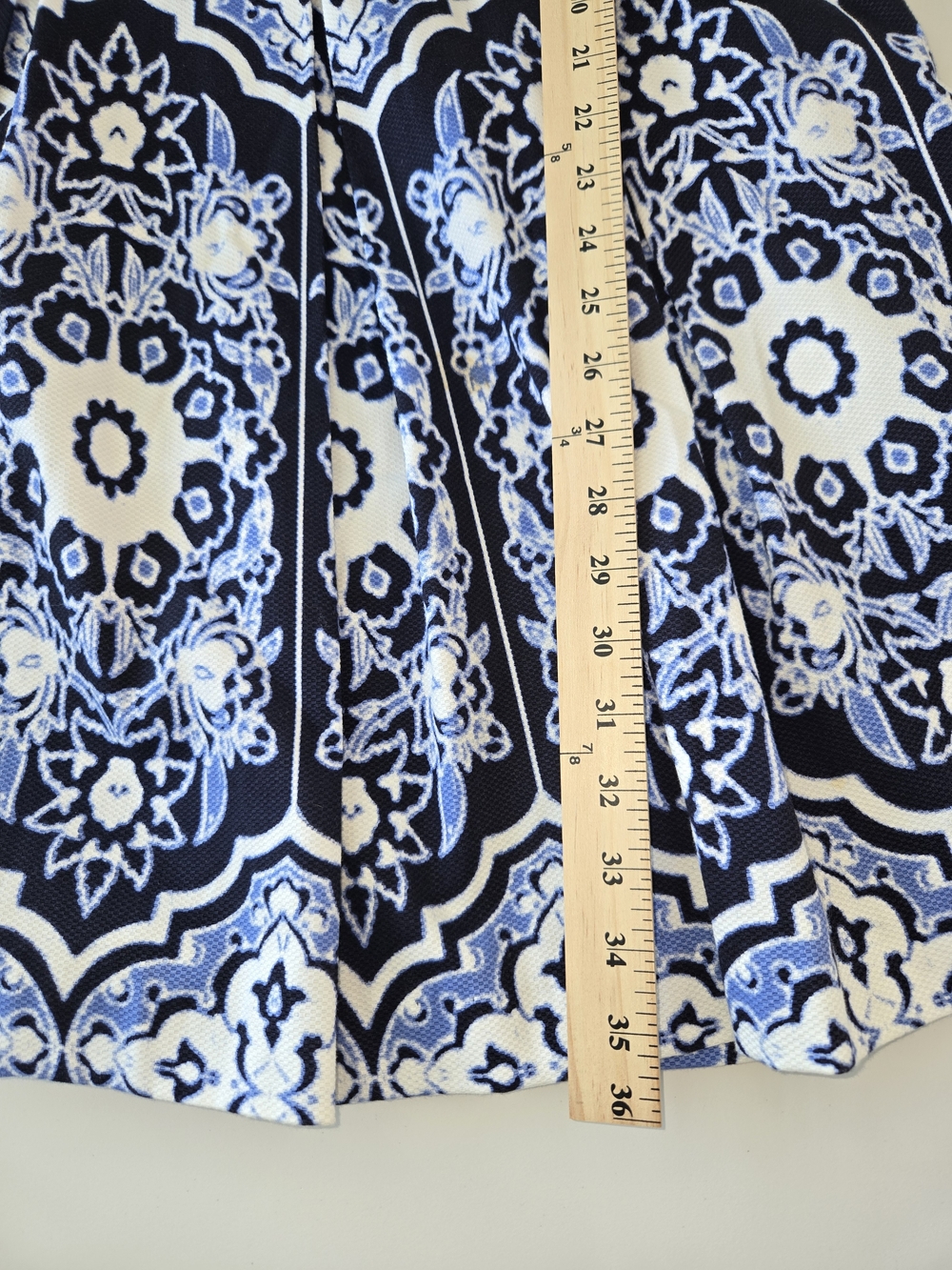 Talbots Blue White Medallion Mosaic Print Sleeveless Fit Flare Dress Size 2P - Picture 10 of 15